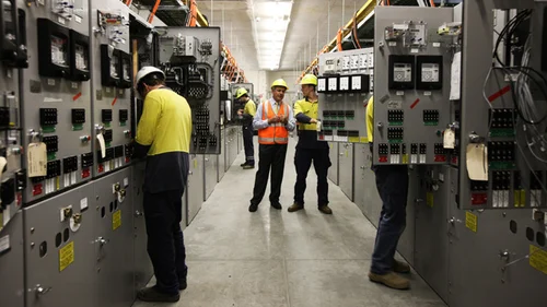 اختبارات التشغيل والتسليم (Commissioning & Testing)